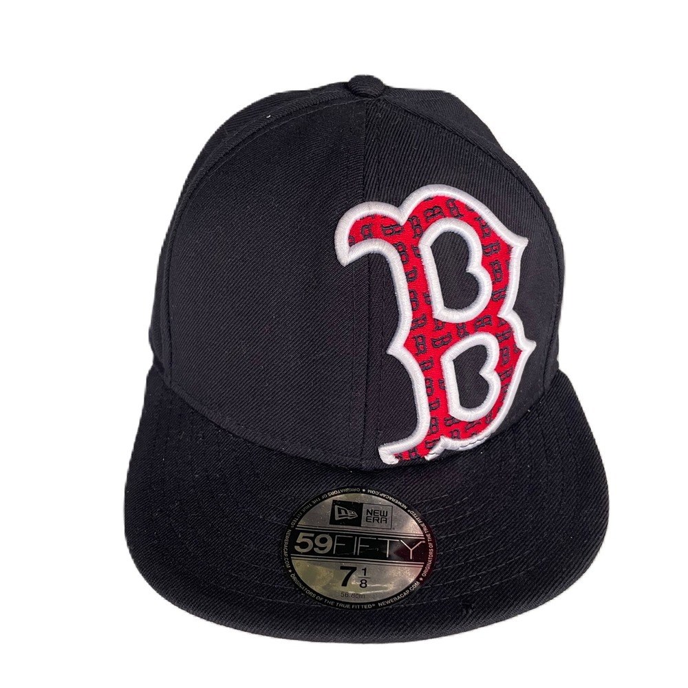 Boston Red Sox New Era 59FIFTY Fitted Hat 7 1/8 Navy Blue Red Pattern‎ Logo MLB